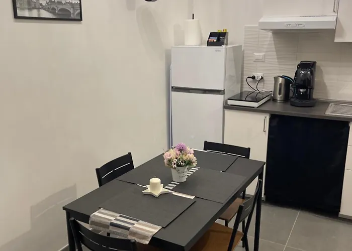 La Maison Di Elena Affittacamere 4*