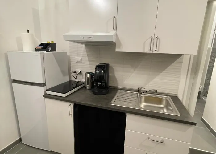 Affittacamere La Maison Di Elena Napoli